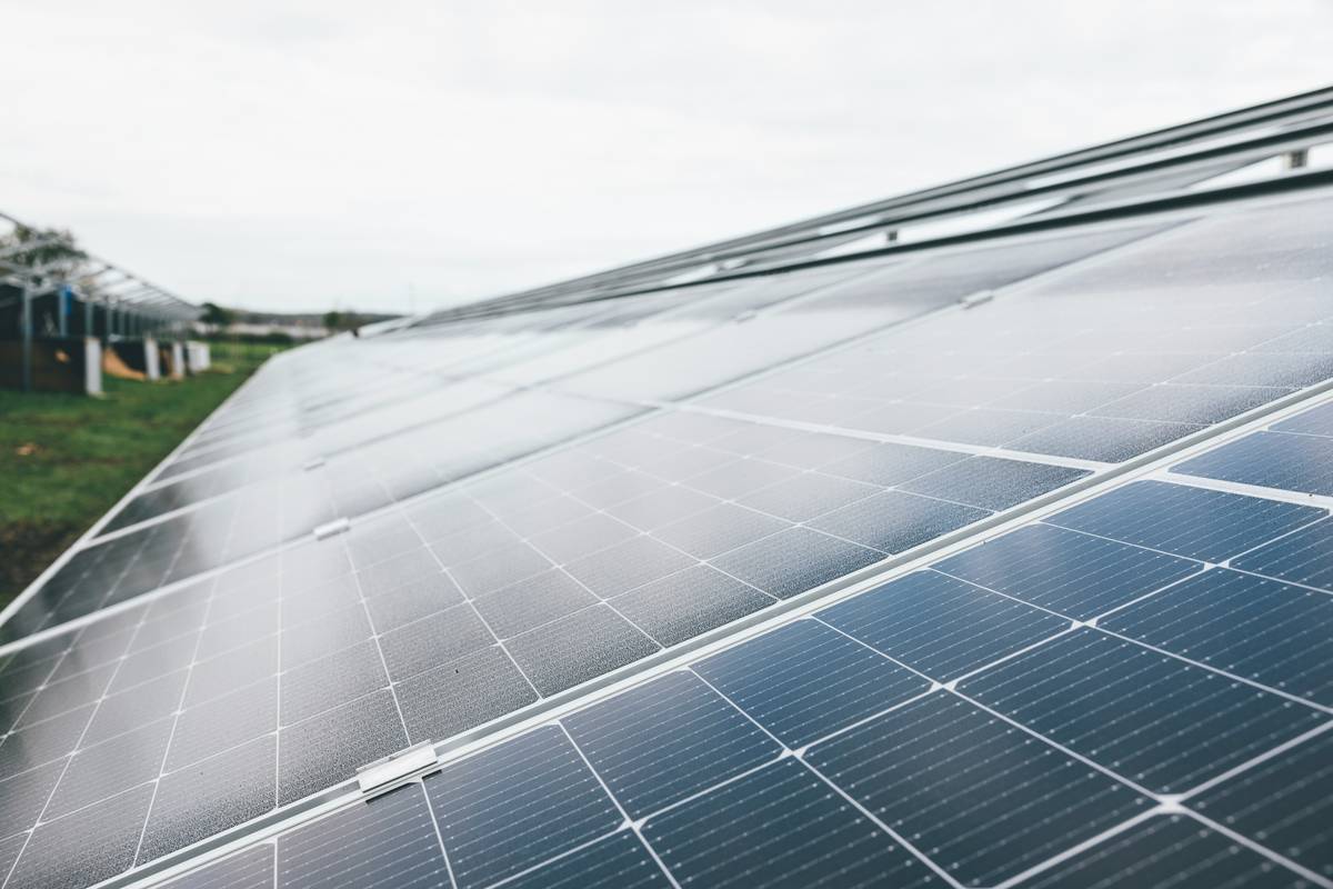 how to clean rv solar panels using soft brush and distilled water on RV roof
